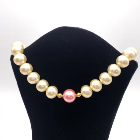 Collier ras de cou nacré et rose_06