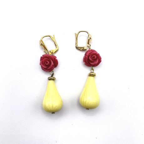 Boucles d'oreille pendantes dormeuse avec rose et goutte en 5 modèles