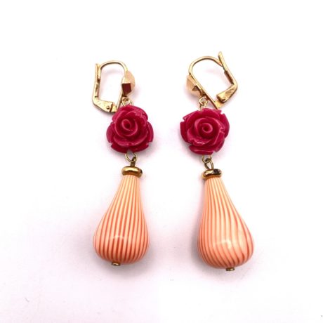 Boucles d'oreille pendantes dormeuse avec rose et goutte en 5 modèles