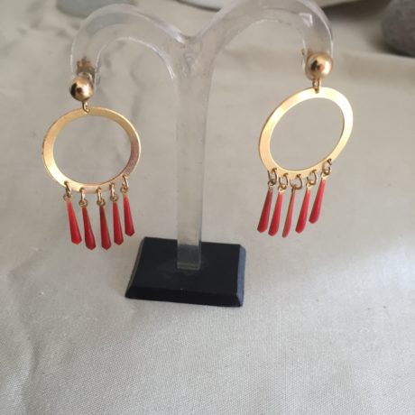 boucles-oreilles-créole-frange-rouge_06-1024