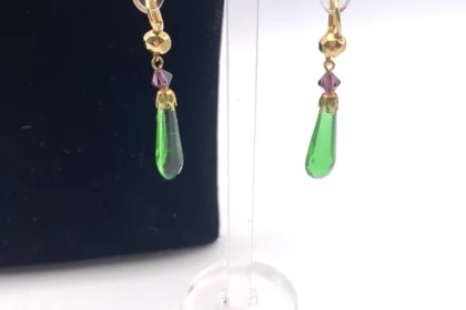 boucles d'oreilles goutte verte art déco