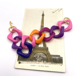bracelet coloré en plastique