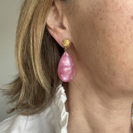 Boucles d'oreilles avec grosses goutte coloré pendante