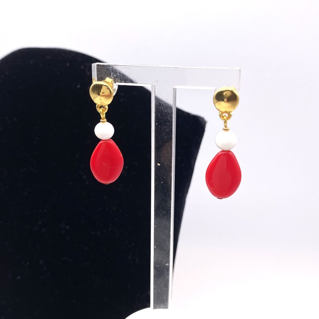 Boucles d'oreilles pendant verre rouge et blanc