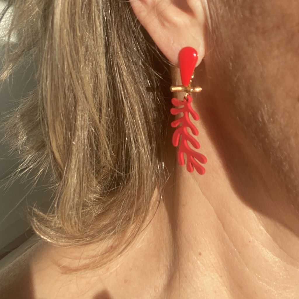 Corail rouge boucles d'oreilles