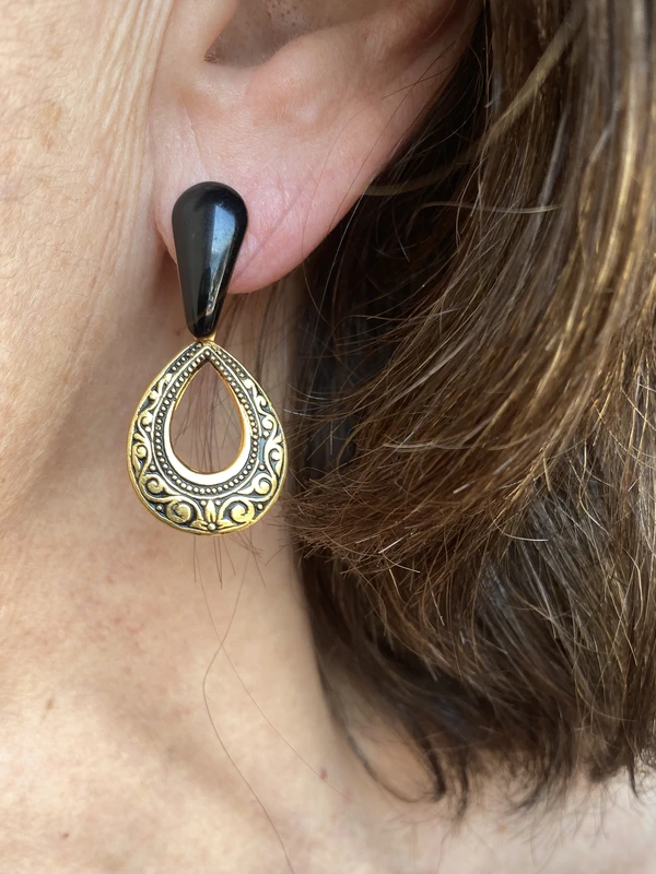 Boucles d’oreilles goutte Damas