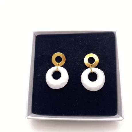 Boucles d’oreilles anneau blanc_09