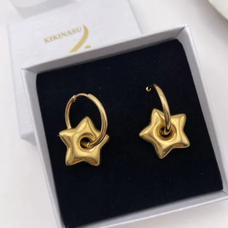 Boucles d’oreilles créoles avec étoile_04