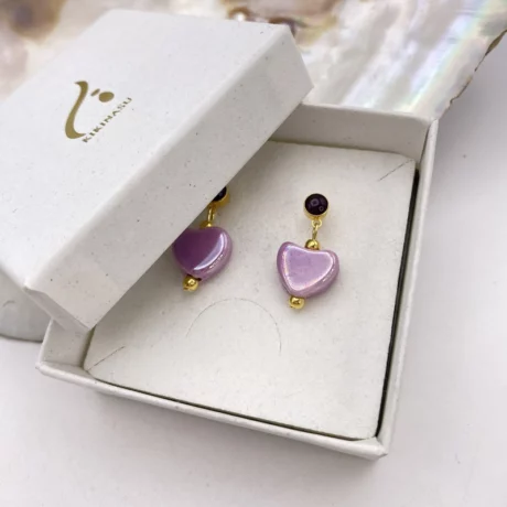 Boucles d’oreilles pendantes coeur mauve_04