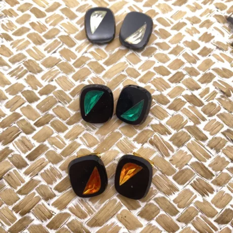 Boucle oreille clip noir