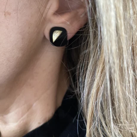Boucle oreille clips noir1