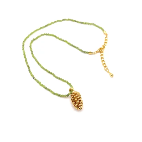 Collier jade et pigne de pin_05