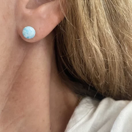 Puce bleu